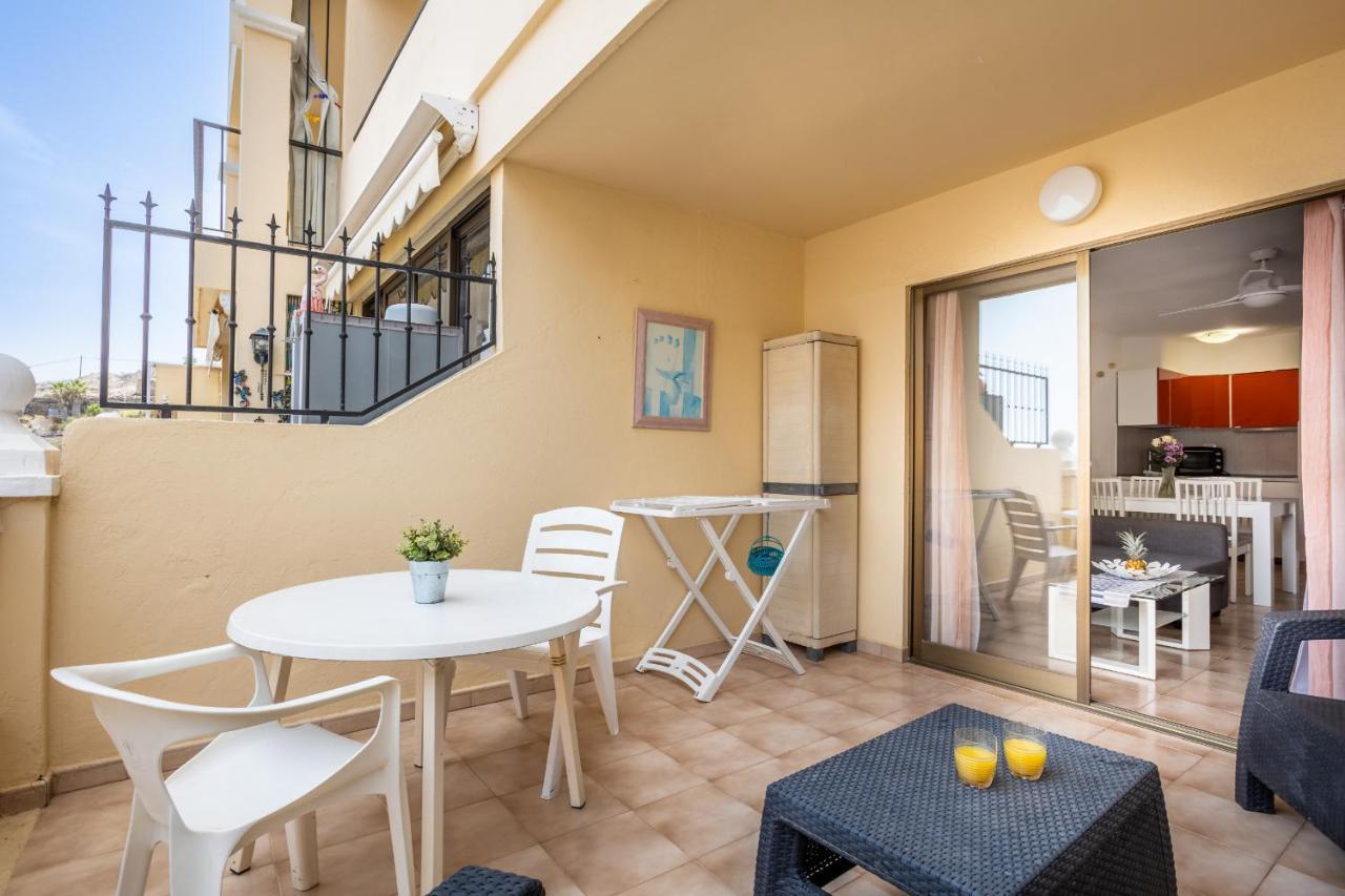 Castle Harbour Phoebe'S Flat Los Cristianos By Lovetenerife Eksteriør billede