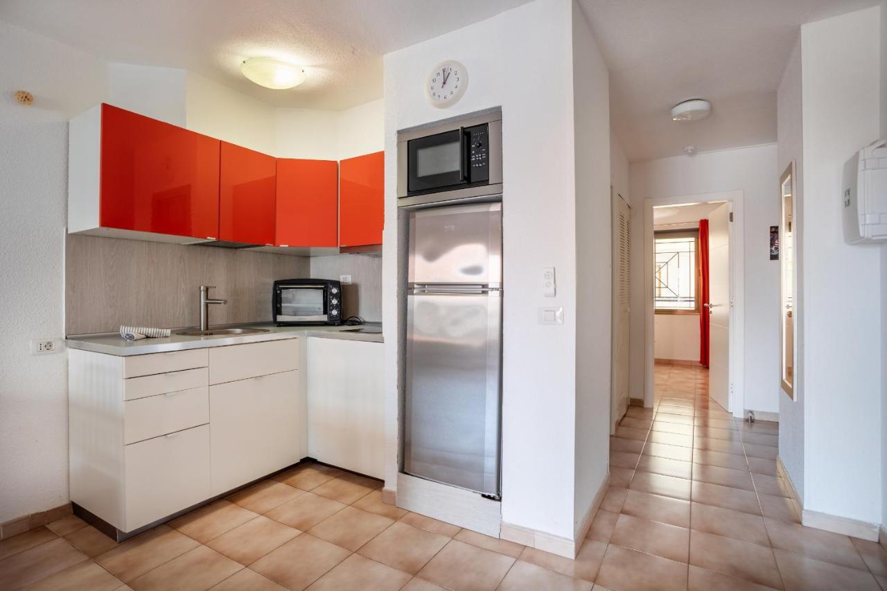 Castle Harbour Phoebe'S Flat Los Cristianos By Lovetenerife Eksteriør billede