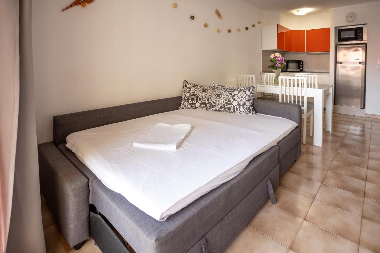 Castle Harbour Phoebe'S Flat Los Cristianos By Lovetenerife Eksteriør billede